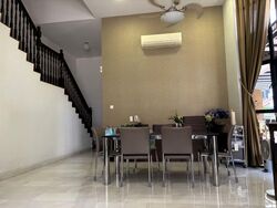 Santa Terrace (D14), Terrace #574198921